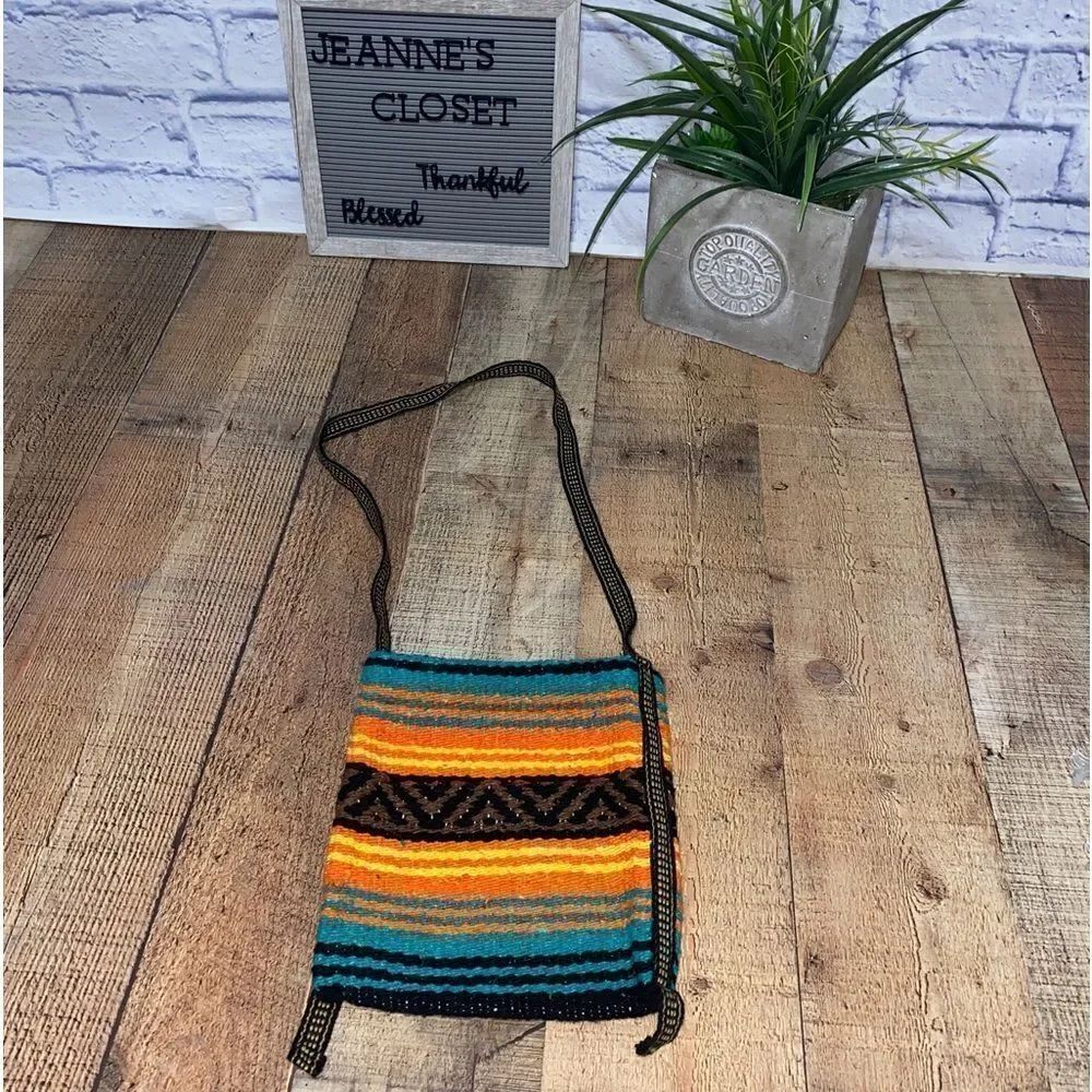 El Paso Saddle Blanket Co. boho crossbody Multi-Color.